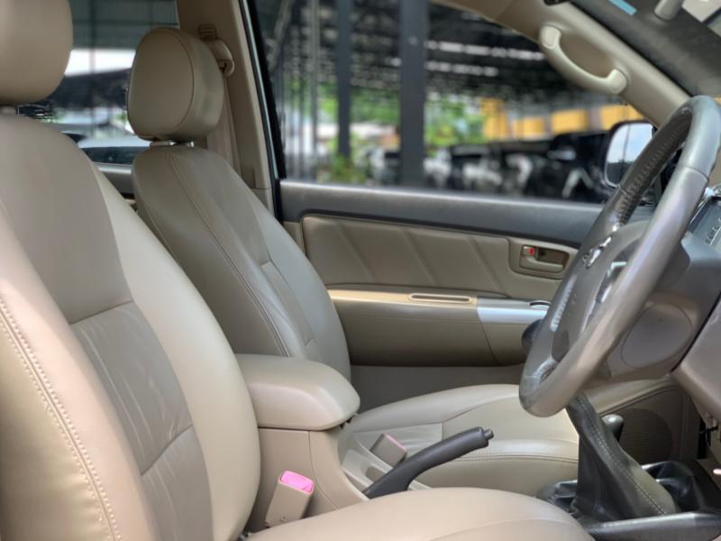 VIGO CHAMP 4X4 4DR 3.0 PRERUNNER G ,M/T